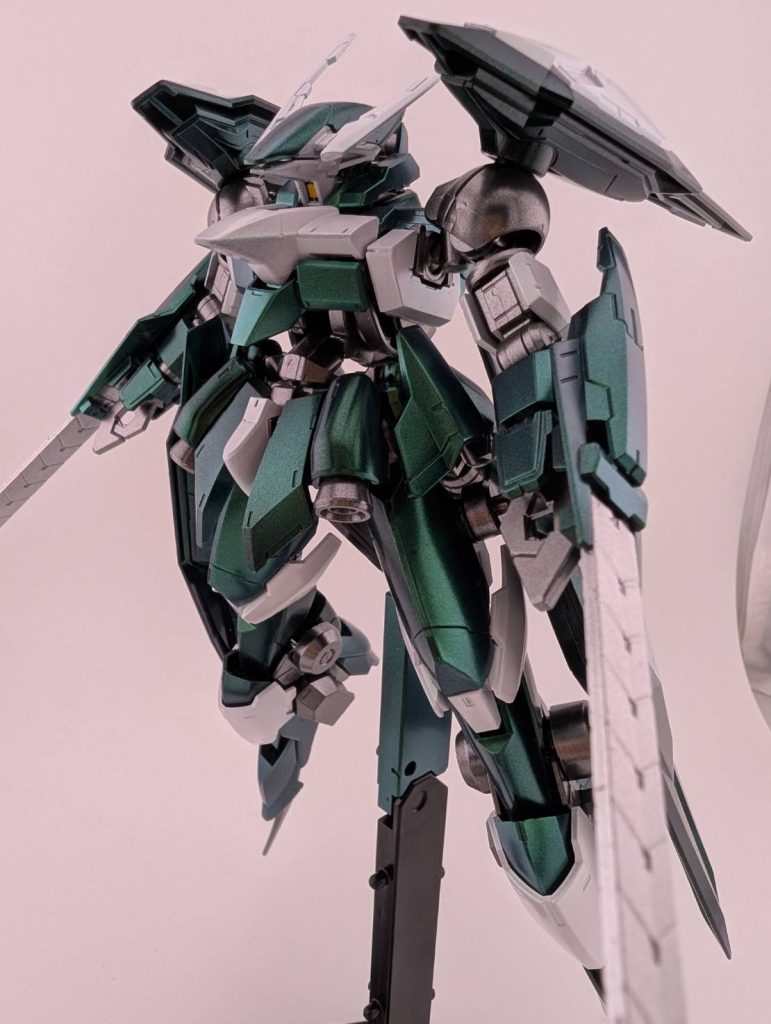 レギンレイズジュリア–3枚目/制作者：bekozaku