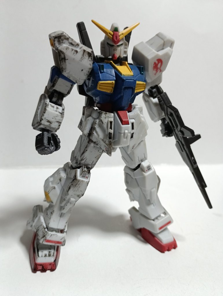 試しに、前投稿したマーク2の半分だけウェザリングしてみました！ちよっとしすぎましたかね？ですが、簡単に雰囲気は出るので、是非皆さんも挑戦してみてください！