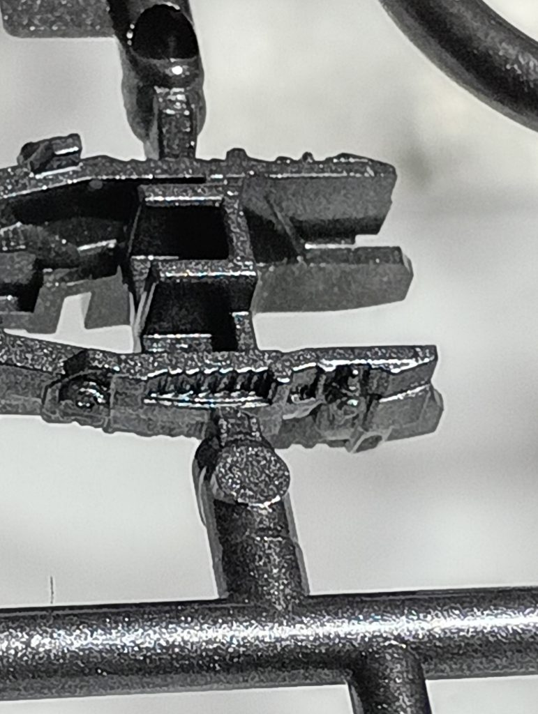 アップで見たら分かりますかね？この金属感は凄いと思います！