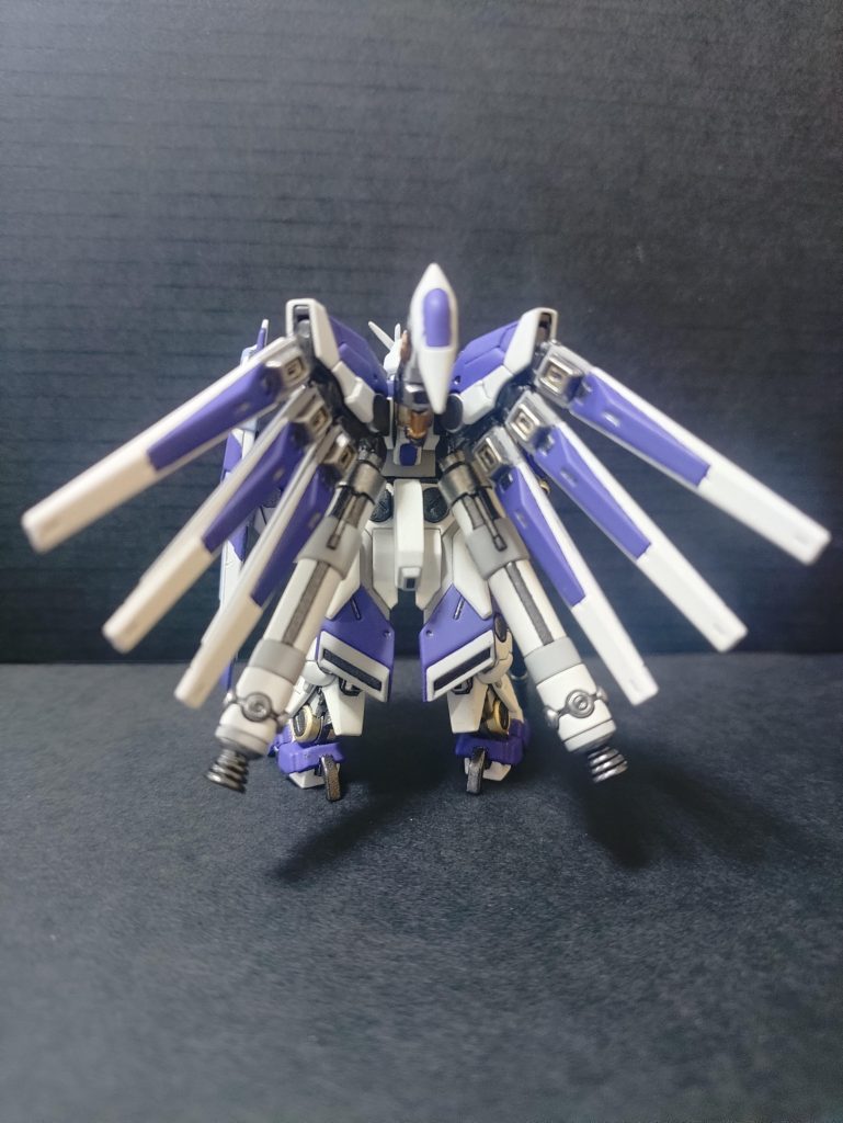 フィン・ファンネルはグラデーションじゃない方で