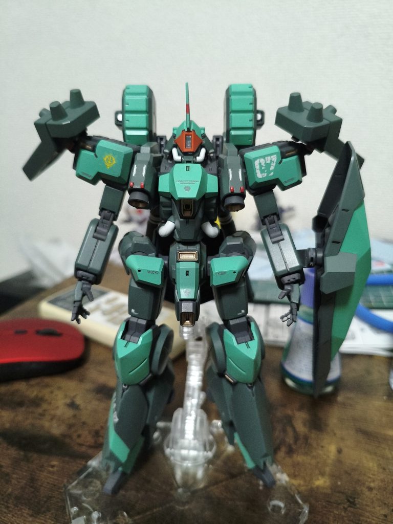 プロポーション良いっすねーこの調子でゲルググⅢキット化しねーかなと悶々してます笑