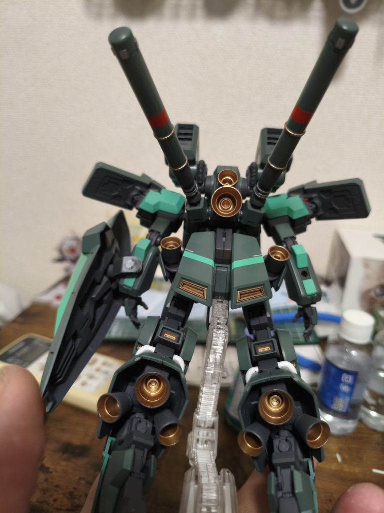 バーニアフェチの自分にぶっ刺さった背面え、エロい…( ◜ω◝ )