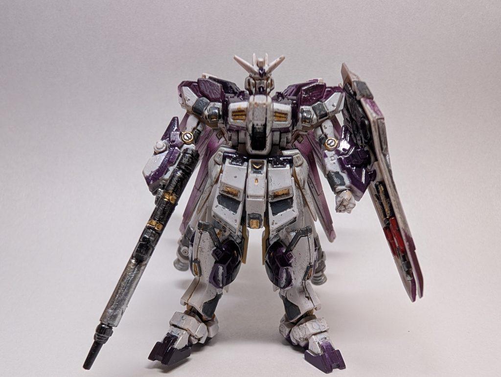 アーティファクトは上手く塗り分けられると凄く完成度が上がって飾るのにちょうどいいサイズになるので好きですね～結構塗装の腕も上がりますし