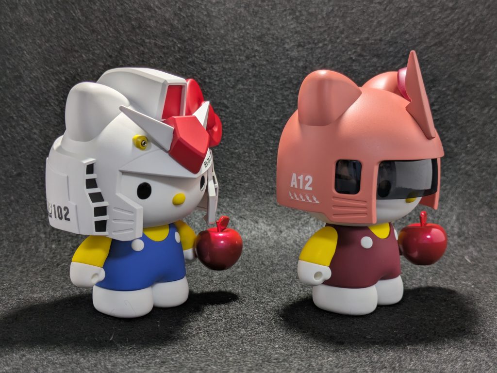 ハローキティ / RX-78-2 ガンダム ＆ シャア専用ザクⅡ–3枚目/制作者：眞希