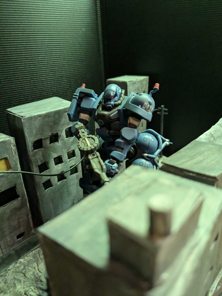 またいつかモノアイを電飾して光らせてみたいです