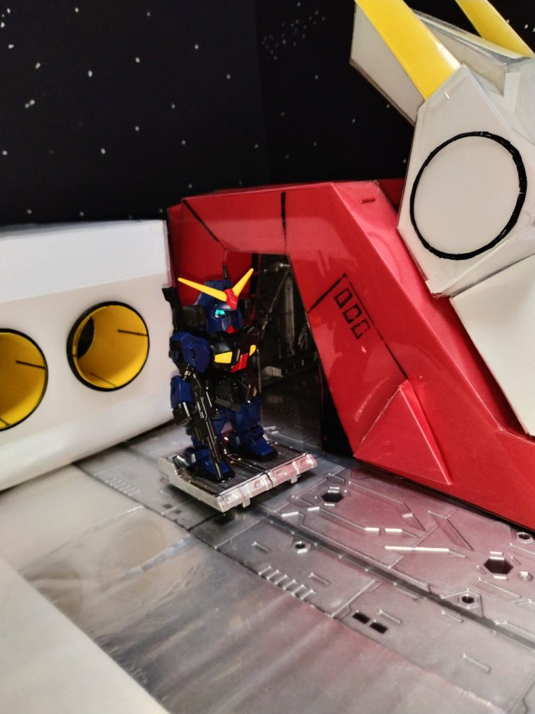 「カミーユがでるの！？」「カミーユ、地球に落ちるなよ。」「了解！カミーユ行きます！！」