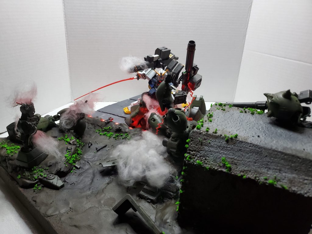 ジャブローが鍾乳洞にあるという設定でしたがオリジン版では変更されていたので少し苦戦しました。