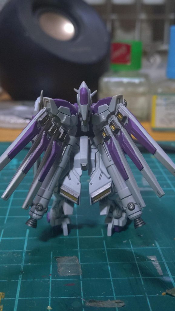 ガンダムアーティファクト　Hi-νガンダム–3枚目/制作者：ヒガシ