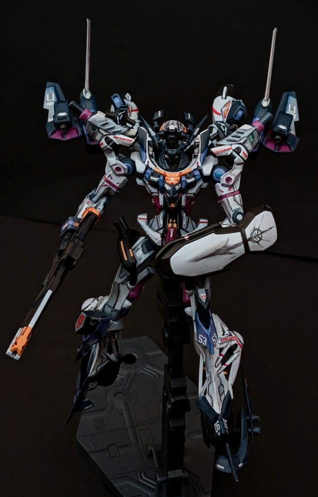 ヒェッ!って言いたくなりますよね…。多分本機に狙われたらこんな感じになります。ちなみに現在翼のバルカンでトドメ刺される数秒前といった感じです。