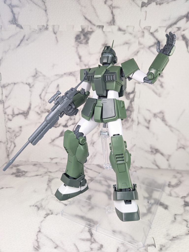 3月14日に購入したばかりのジムスナイパーカスタム(Zガンダム版)の余剰パーツが大量だったので一部を除きリド機のパーソナルカラーの黒をベースに塗装しました