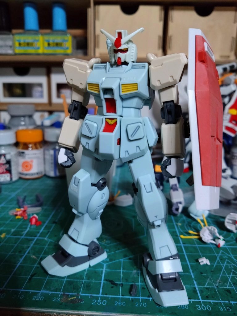 最初はここからスタートしました、コレだとかなり、ずんぐりむっくりな体型ですね😅