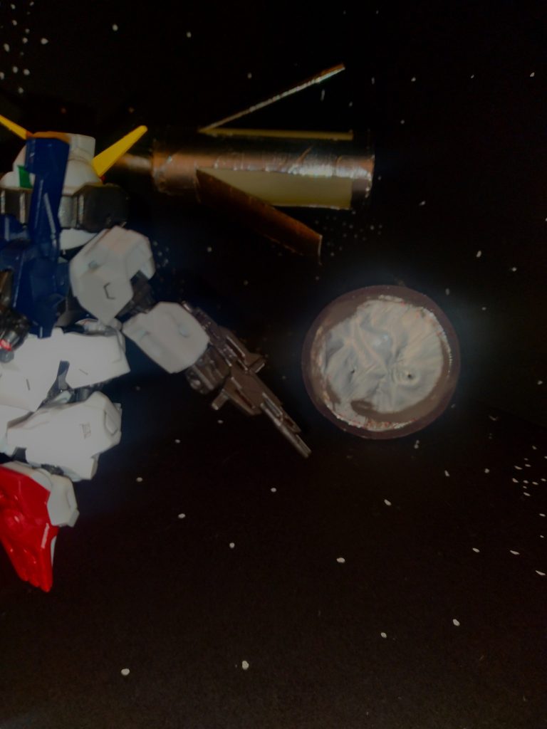 「そうか、私が今あの子の事を只者じゃないと言った。この解り方が無意識のうちに反感になる……。これが…オールドタイプと言う事なのか…。」