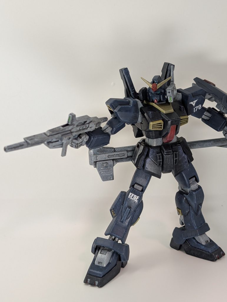 設定として【初期のジェリドがmk−2でアーガマを追撃したら？】ジェリドが、ガルバルディやマラサイに乗り換えることもなく「実は4号機があった」とか「予備パーツで急遽組まれた」mk−2をあてがわれ、カミーユと激戦を繰り広げた感じ。今では当たり前設定の「ライバルの機体もガンダム」も合いそうだなと妄想した次第です。それでも結局は撃墜されてジャブローの風になったと思いますけど。&nbsp;最後に今回も、のんびりですが楽しく組むことができました。今までを振り返ると、私は色を乗せる作業で脳汁が出るみたいです。ご覧いただきありがとうございました。