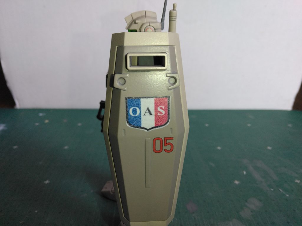 シールドのエンブレムは、ネットの画像を一部加工し、エーワンのデカールシールで作製しました😄&nbsp;