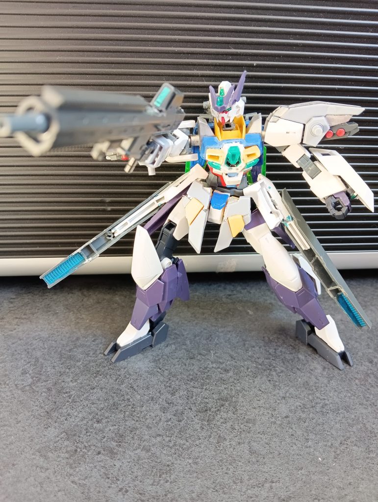 ビームライフルはフルオートとスナイプモードを使い分けることができます