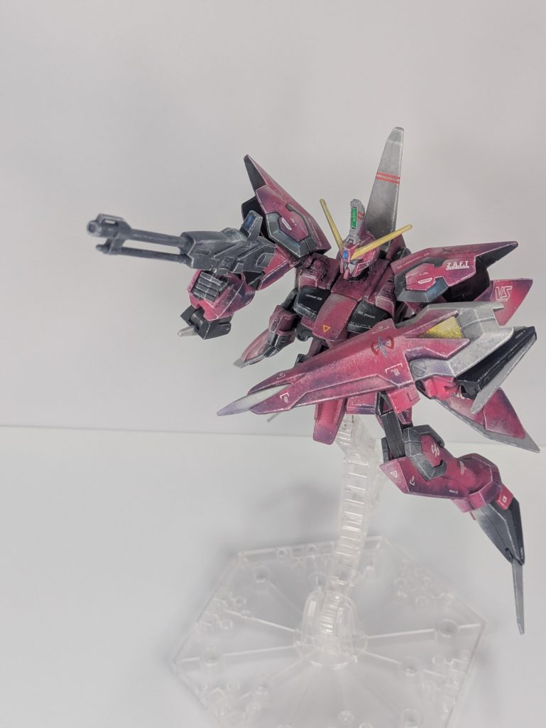 射撃しながら前進