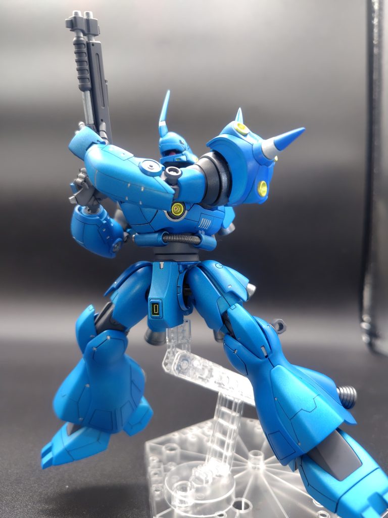 「見つけたぞ、出来損ないめ」