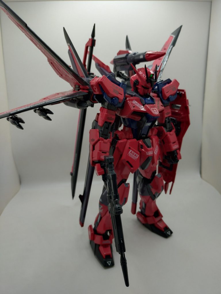 写真だと、ブラックとグレーの区別が分かりづらいかもです。