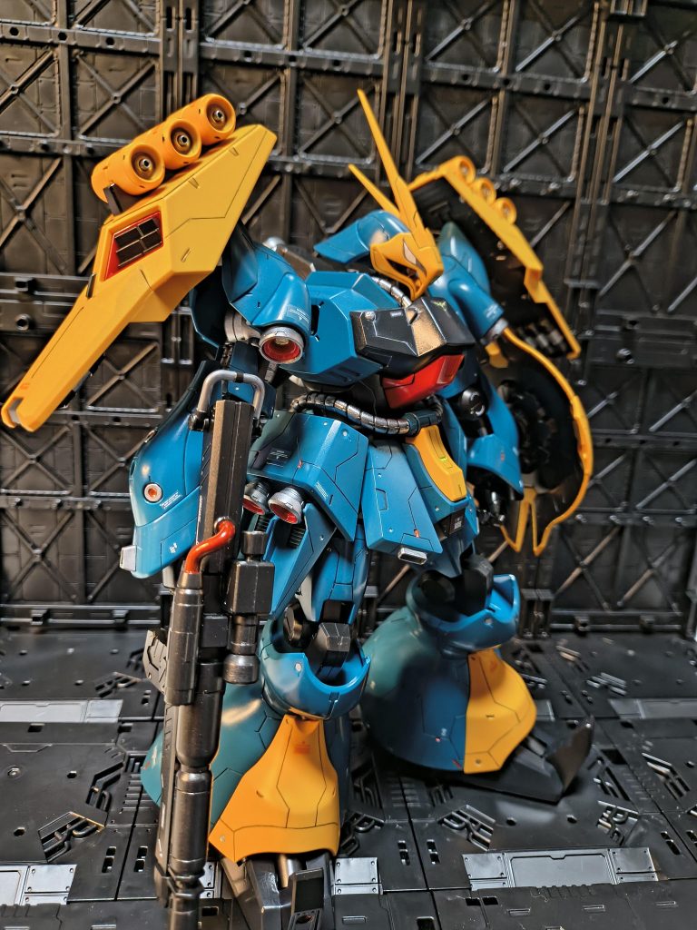 作るの楽でしたが全体的に関節がゆるいのでジョイントマーカーにて強化しています😊