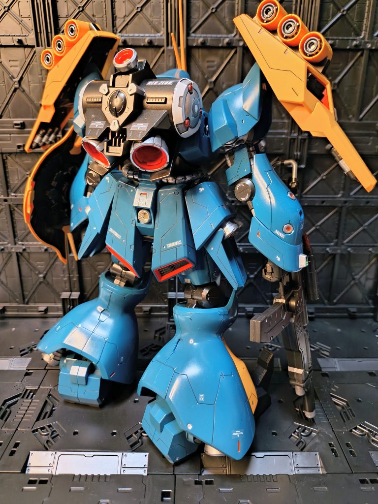 後ろからバックパックは筆塗りにて塗り分けしました✨いい感じです😊