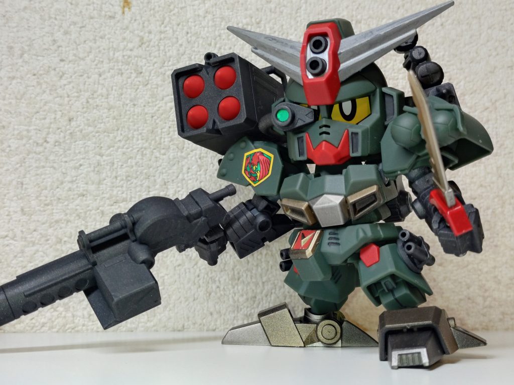 SDコマンド戦記G-ARMS、懐かしいですね。平和ボケした歴代ガンダム達を締め上げる、鬼の指揮官。