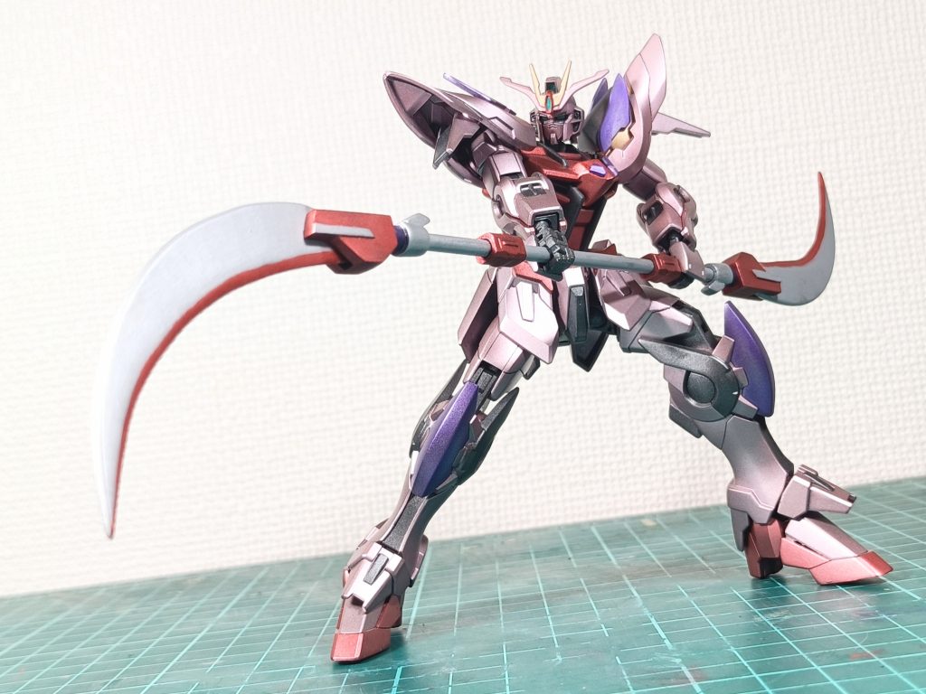 その分両手持ちは楽々ですわな。パース持ちもバエルサイズ感!