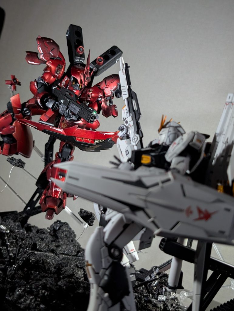 BEYOND THE TIME νガンダムvsサザビー –3枚目/制作者:Shokker@mk2