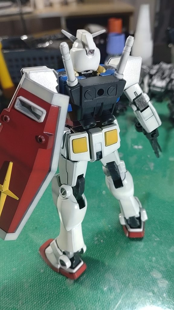 というわけで（どんな？）プラ生地の色がなんか違う気がしたので全色調色してみました。いろいろな情報を参考にしたのですが、今回は非常に勉強になりました。