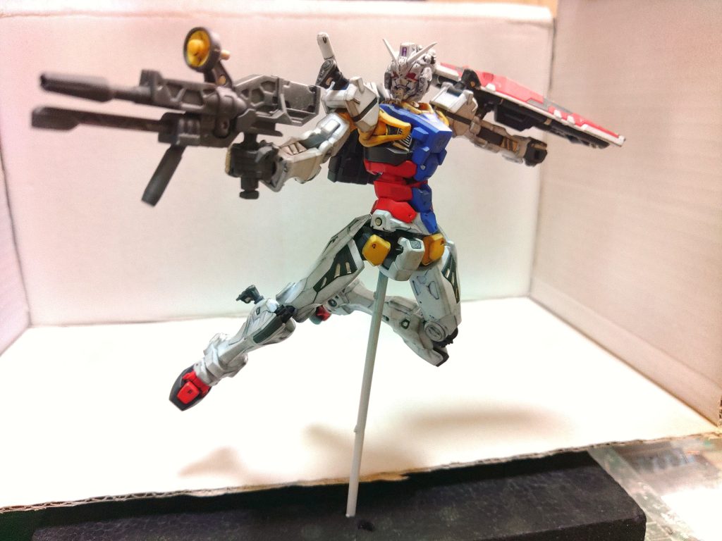 可動範囲はなかなかでした🎶👍このキット、というか～このガンダム、めっちゃスリムですね😂💦笑