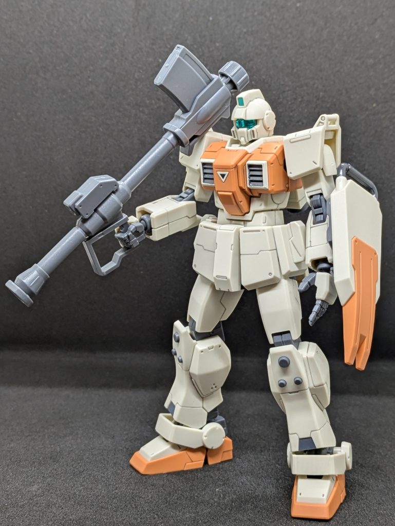 パチ組、スミ入れ、部分塗装、艶消しトップコートで仕上げました。後々汚しだったり、ジオラマ等出来るようにシンプルに〜