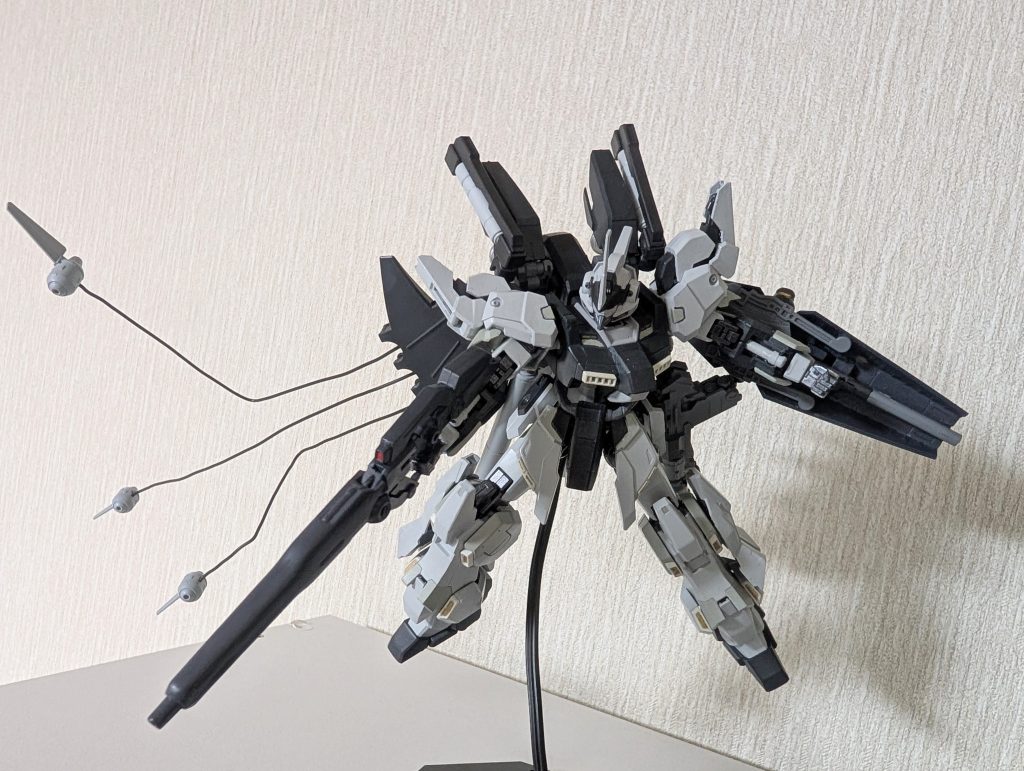 インコム展開時の写真を追加しました。