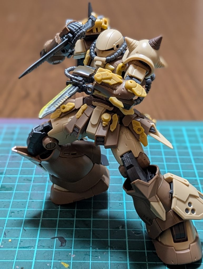 もう一度言いますが逆手持ちはイイ！