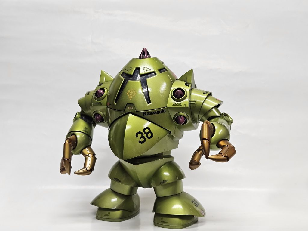 現在56歳ですが、当時38歳時の作品です。