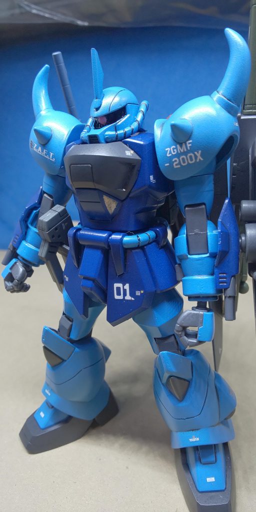 &nbsp;モノアイはボールジョイントで可動化。&nbsp;以下ポージング、毎度ながらあちこちポロポロ😅