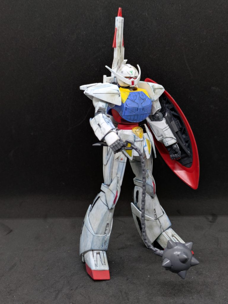 このターンエーを作っている時にMGのターンX再販でガンプラ界隈も盛り上がりましたが、私の地域では一個も見かけることはありませんでした。地方郊外では厳しいのかなー。まぁMGのターンエーを持っていないので、見かけてもスルーでしたが。作ってみると意外とシンプルなので、汚してみました。しかし、ただ汚くなっただけでした（爆）ホワイトドールとして仕上げた方が良かったかもです。そもそもスーパー技術の産物なので、汚れたりしなそう・・・。&nbsp;