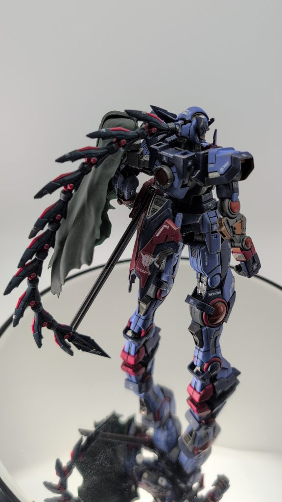 背面です✨️ネオジム磁石でエピオンシールドの改造したものは脱着可能です✨️