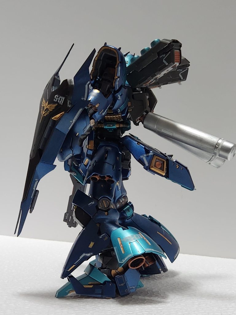 蒼いサザビー–4枚目/制作者：アイアンビリー