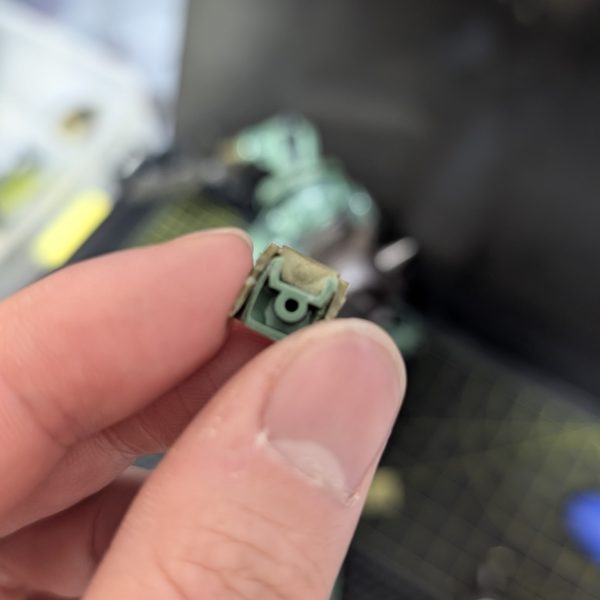 このあたりまでは上手い感じにハマってきてくれたかなと思います✨️やり過ぎて変な感じにならないように気をつけながら作業していきたいです✨YouTubeショート動画↓（4枚目）