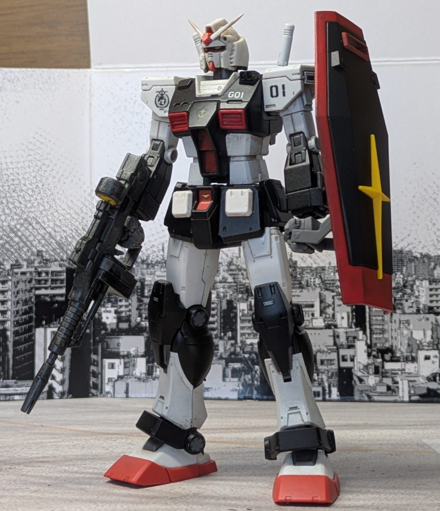 開発時RX-78-01は予備機含めて5機が建造され、それぞれが宇宙、地上、水中といったあらゆる面での運用テストがされた。テスト終了後、一部は局地型のRX-78-01(N)として改修後に国連北米方面軍地上軍や米軍特殊部隊ダークホース隊で地上戦を戦った。その一方で宇宙へ上げられた機体は後に開発された2号機のRX-78-02やRX-78-03と共にサイド7の国連宇宙軍V作戦開発拠点へと送られた。
