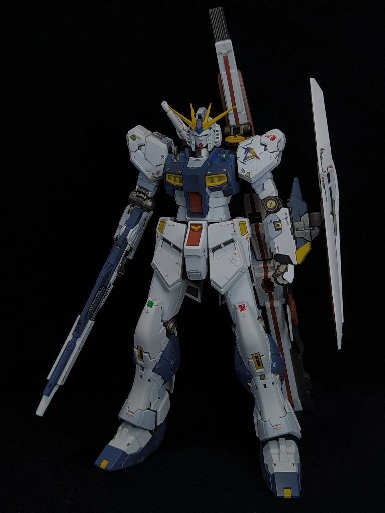 デカールは細かいのは諦めです…