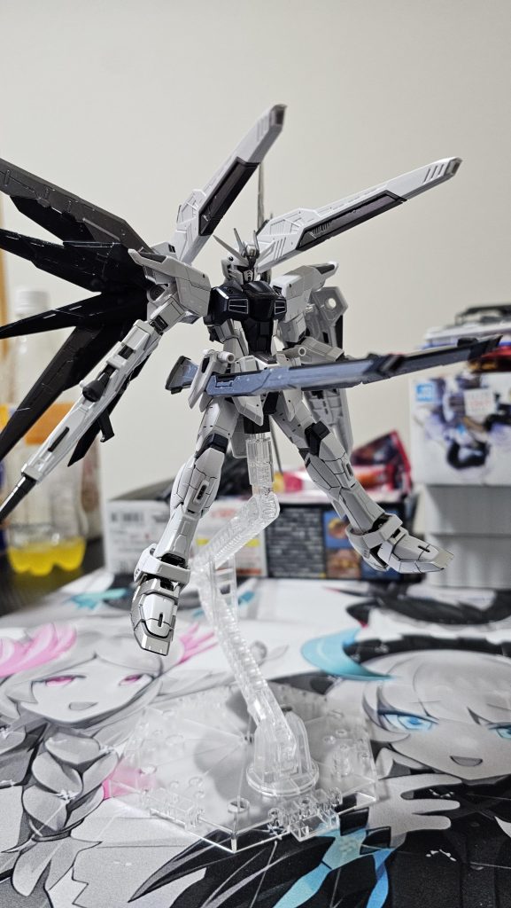 フリーダムガンダム　ディアクティブ風カラー–4枚目/制作者：Agashira