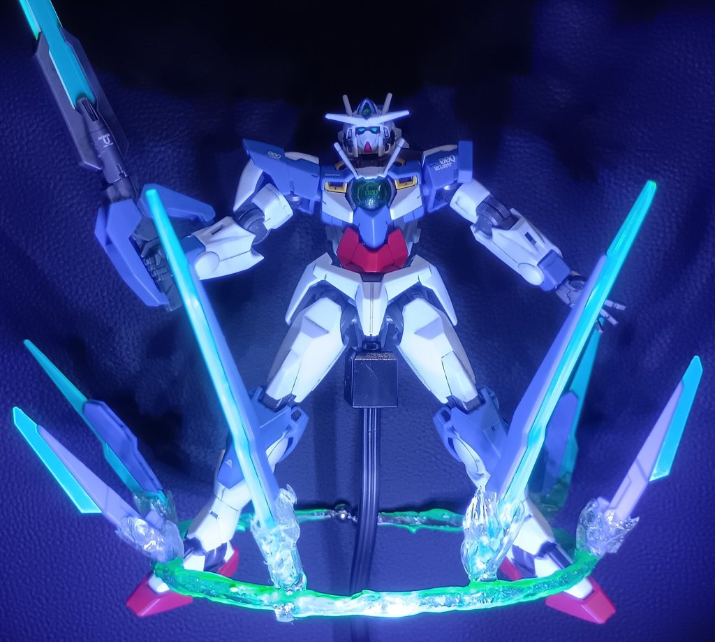 クアンタムバースト！ビットは成形色で発光してくれてます