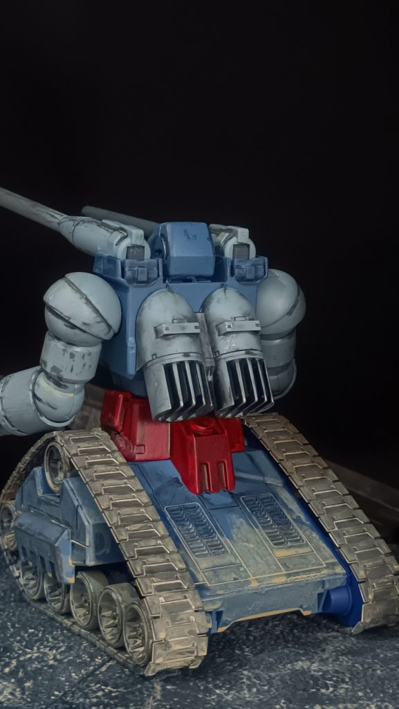 なので、量産型ガンタンク！と名乗るのがはばかられ(gundam-kao5)、『試作』とさせていただきました。