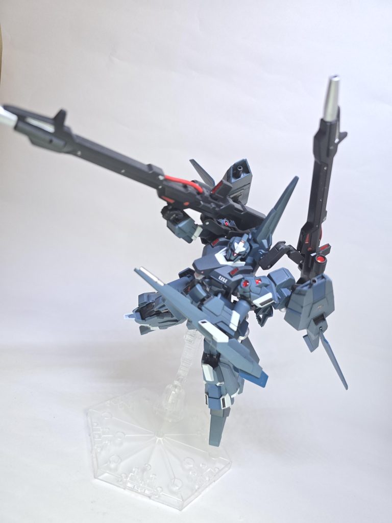 ZガンダムもUCガンダムも好きな私にとっては、丁度いい機体☆ジェガンとの盟友ポジションもオモロい(((o(*ﾟ▽ﾟ*)o)))プラモデルになると可変機構を潰しがちだが、可変機は大好き♡