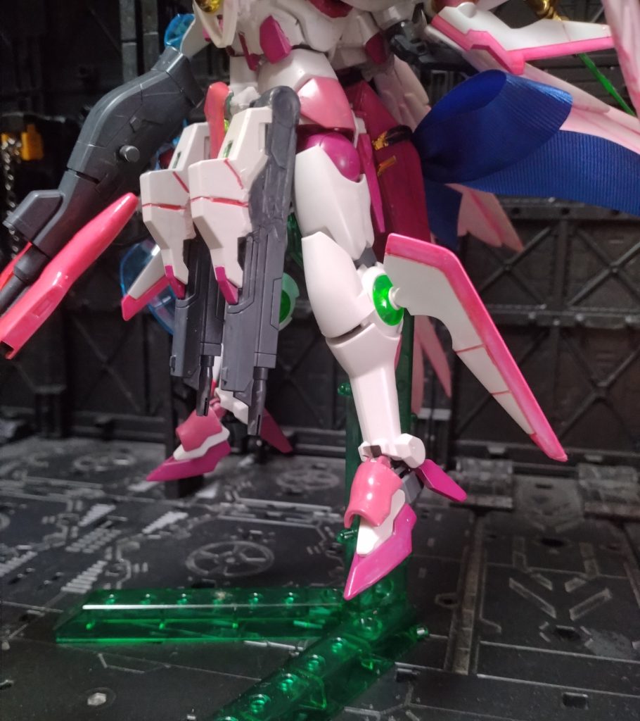 フロントスカート部分はライフルになってます！