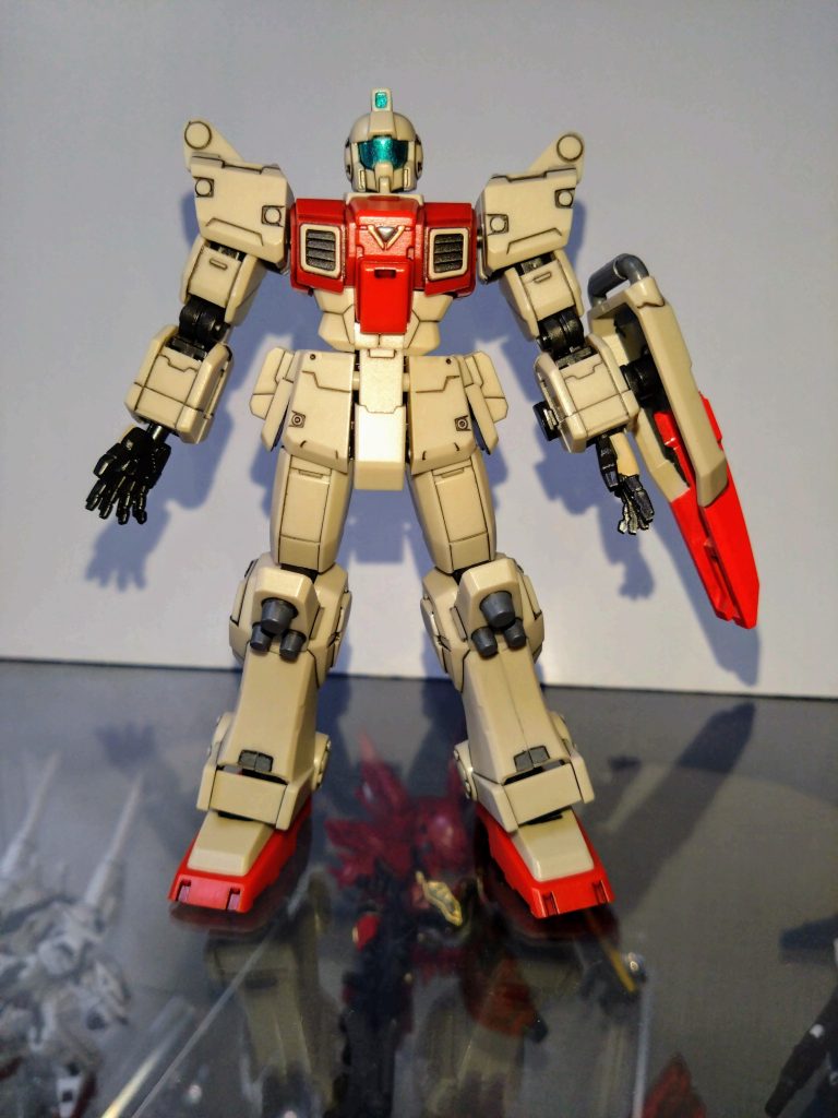 水性ホビーカラーとMr.カラーを筆塗りで部分塗装し、半光沢トップコートで仕上げました。