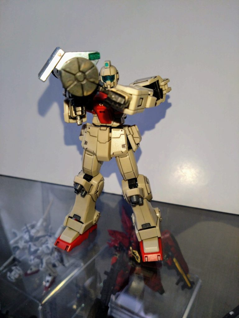 ネットガンを装備。