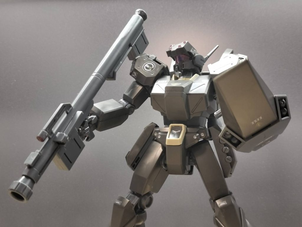 腰のVマーク塗装がいつも塗装のり悪く苦戦してます。いい方法ご存知の方コメントで教えていただけると嬉しいです。よろしくお願いします。