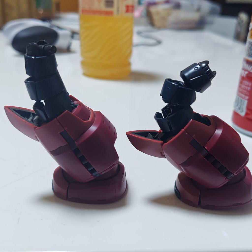 関節部分をかなり削りました。元の姿には戻れません🤣