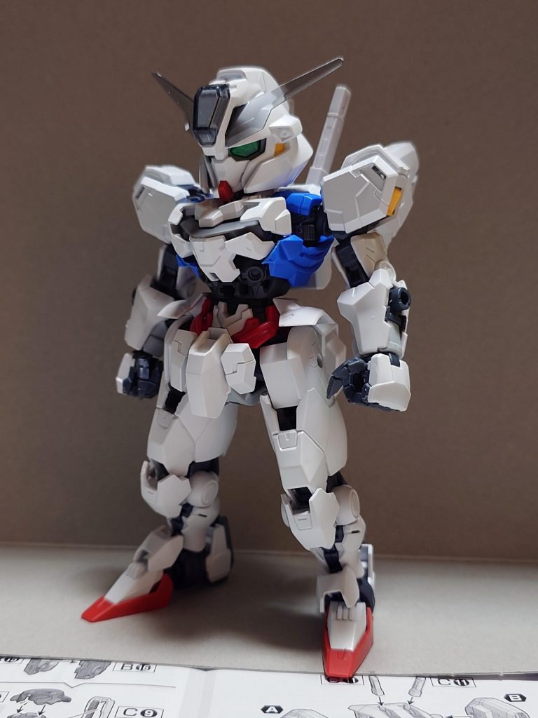 こちらは製作途中。エアリアルベースでキャリバーンを貼り付けているのがわかるかと思います。